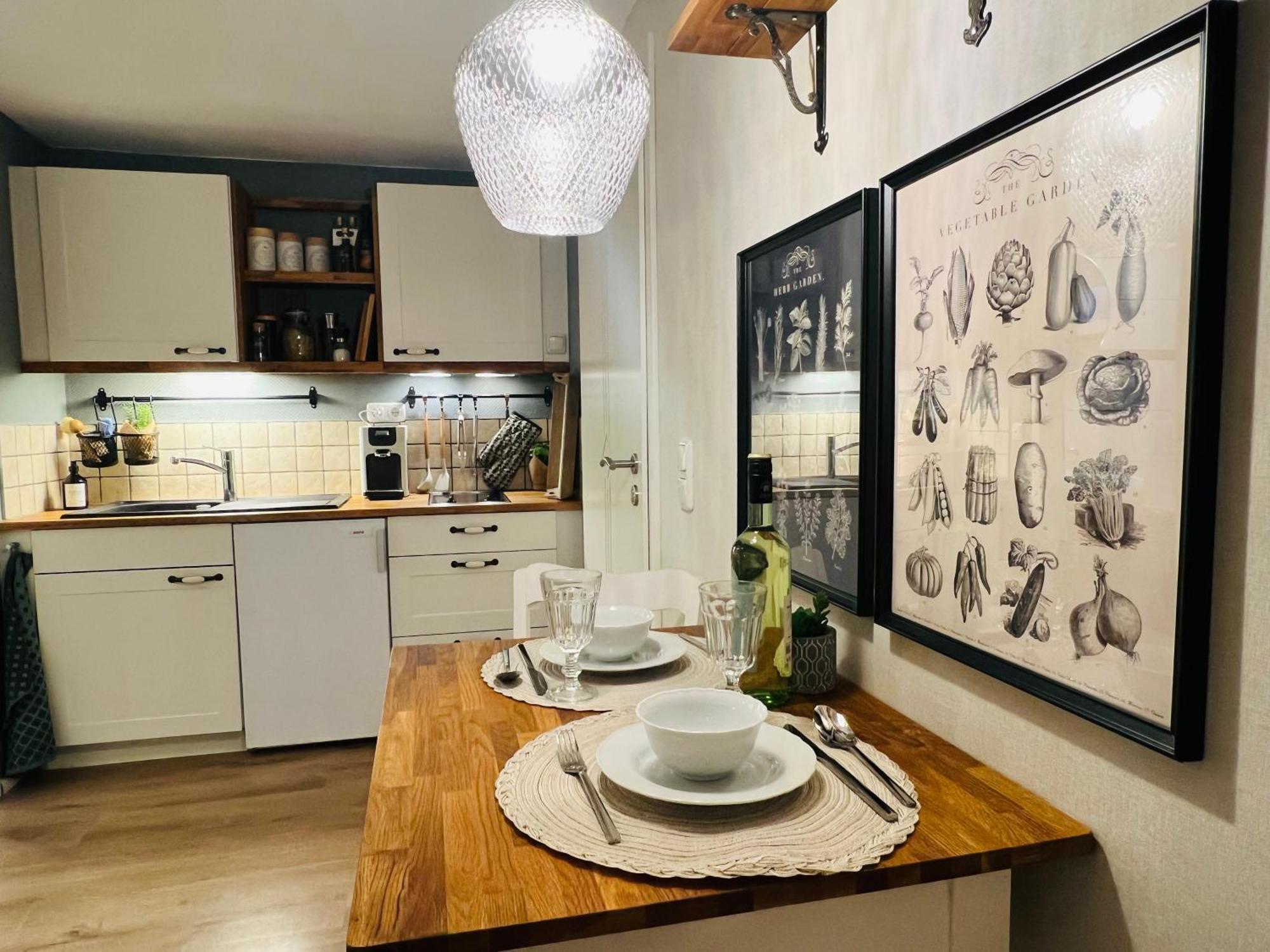 Ferienwohnung Palatina Heuchelheim-Klingen المظهر الخارجي الصورة